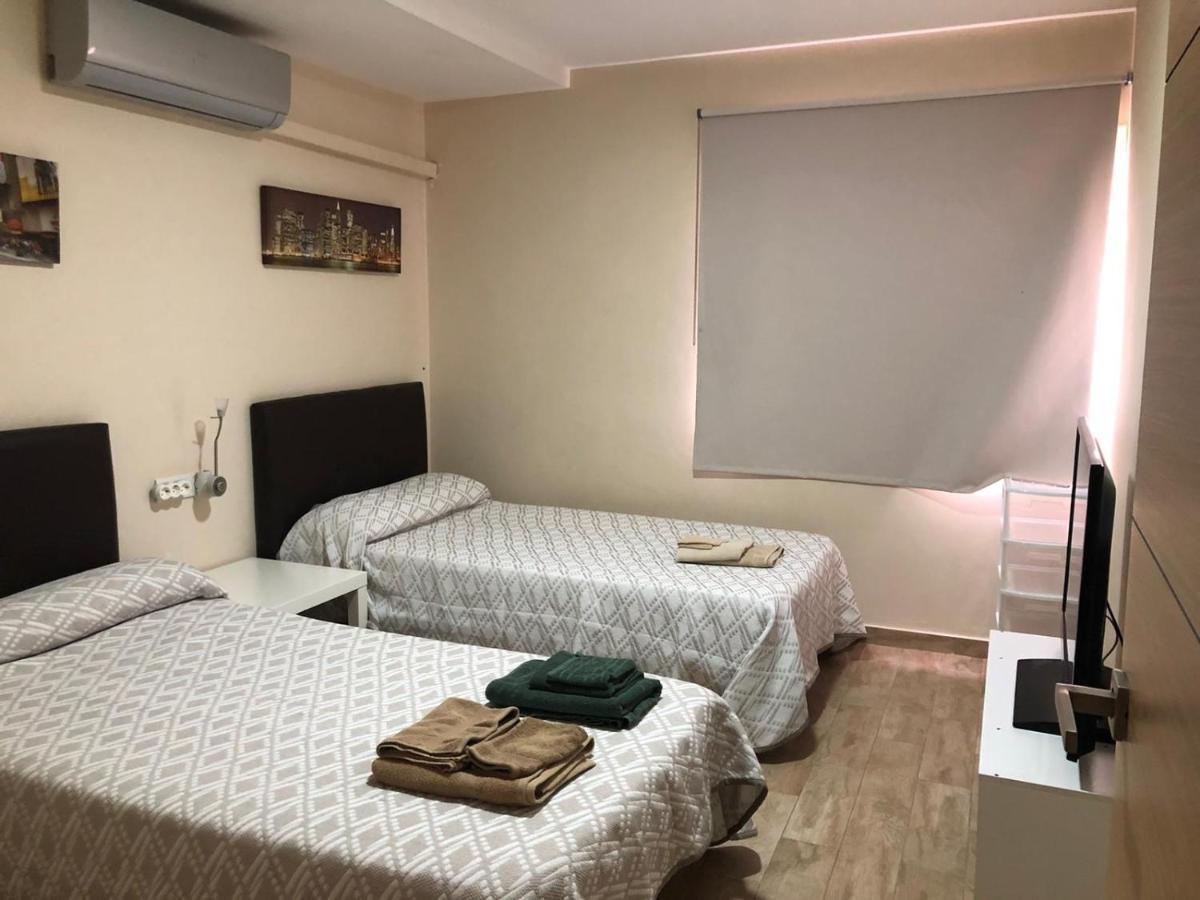 Apartamentos Albeniz Αλγεθίρας Εξωτερικό φωτογραφία